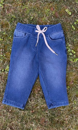 Denim Dark Blue Capri Image